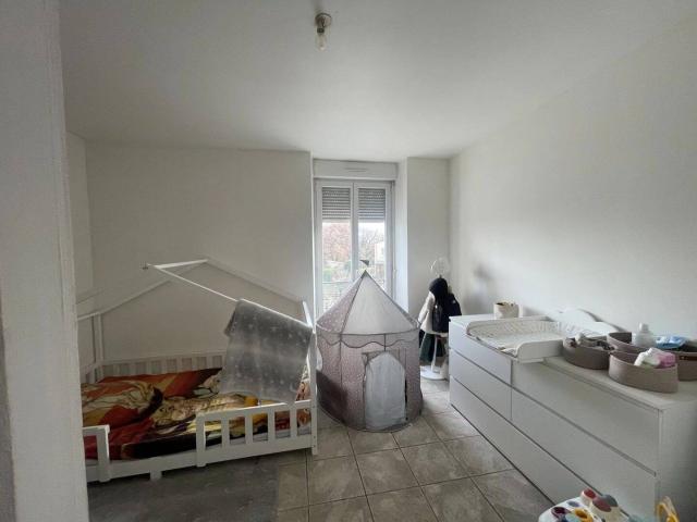 A LOUER APPARTEMENT P3 ROUSSON