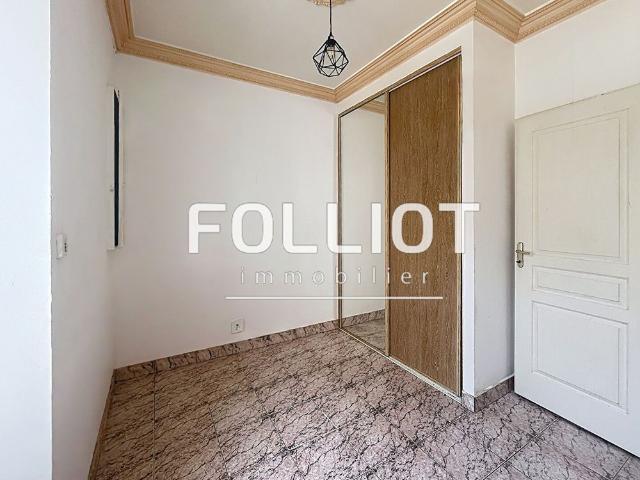 A louer: Appartement rdc avec Jardin privatif Fougres Rf. 2565CV