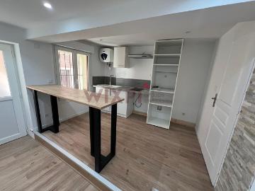 À louer Appartement rénové avec cave aménagée au coeur de Saint Symphorien d'Ozon, Saint symphorien d ozon