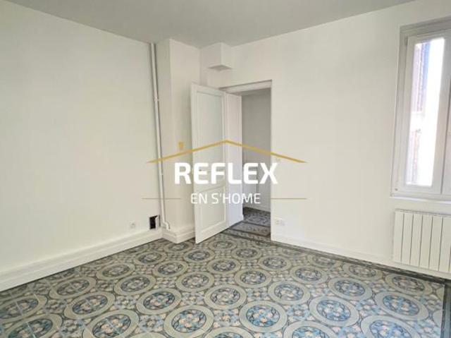 A louer appartement rénové et en plein centre ville / proche