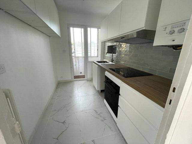 A LOUER Appartement rénové sur Carry Le Rouet 3 pièce s 62.09