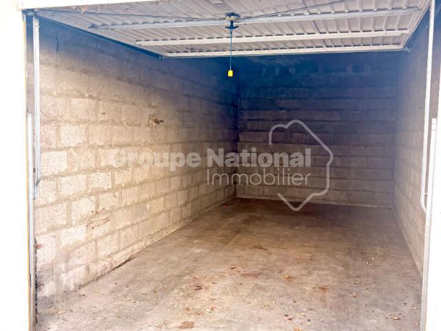 A LOUER Appartement sur Orange 65 m2 2 chambres balcon garage