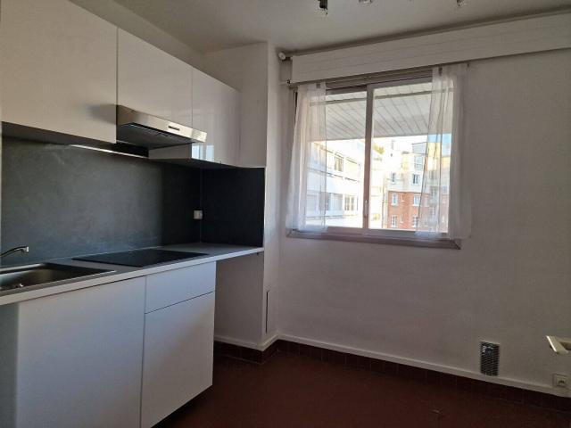 A LOUER APPARTEMENT SAINT CLOUD 2 pièces 45.65 m2
