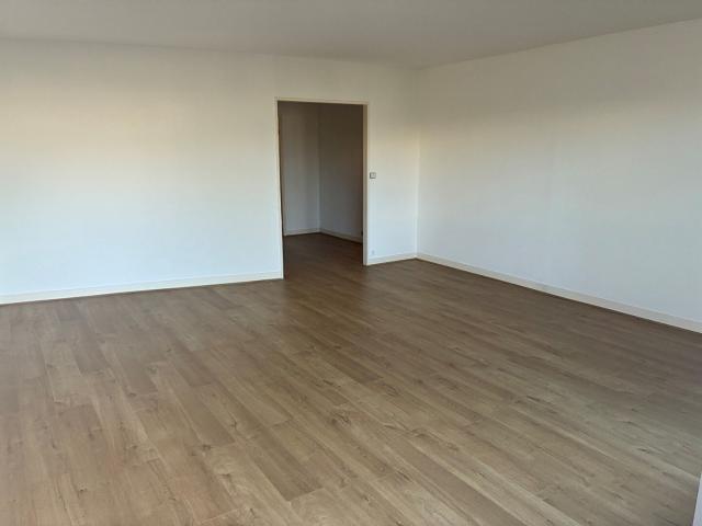A LOUER Appartement Saint Cloud 3 pièces 7940 m2