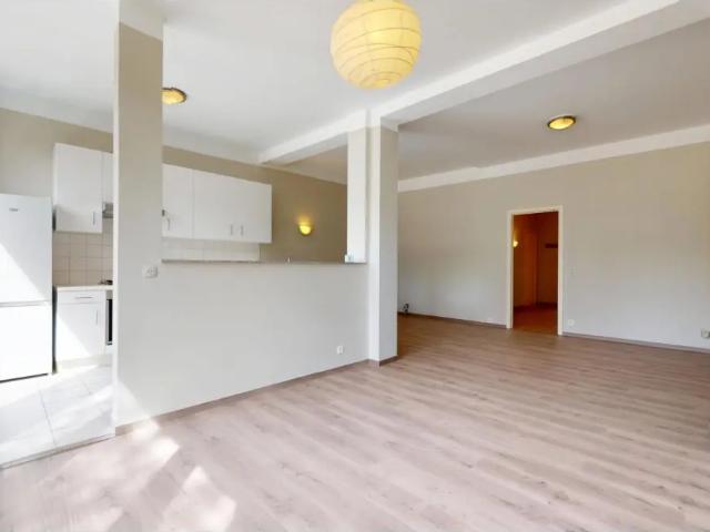 à louer Appartement Schaerbeek Rue Léon Frédéric