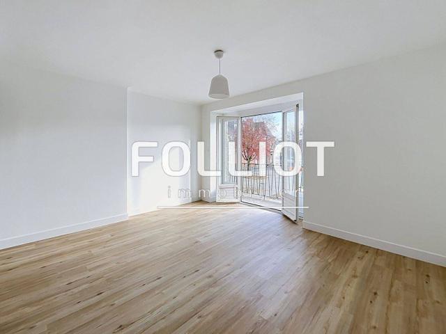 A louer: Appartement T4 avec balcon à Fougères Réf.2572CV