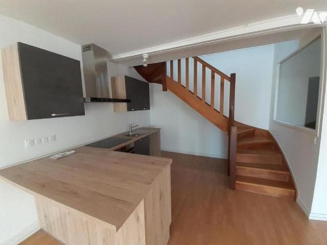 A LOUER APPARTEMENT T4 DUPLEX LAVAL