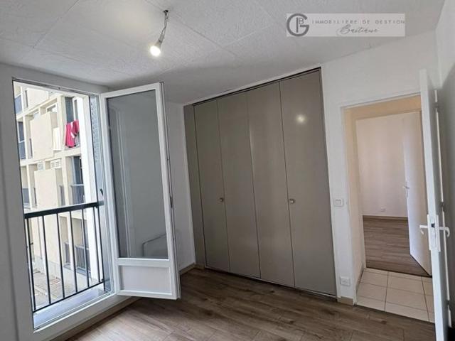 A louer Appartement T4