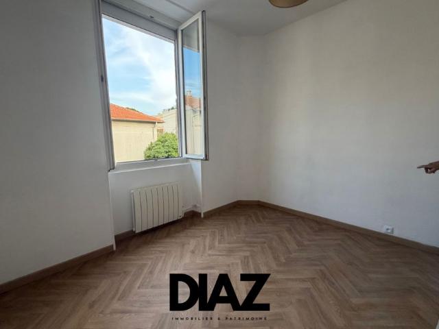À LOUER APPARTEMENT T4 85,67 M2 NÎMES