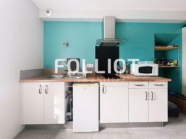 A louer: Appartement T1 Meubl� � Fougeres R�f.2306CV