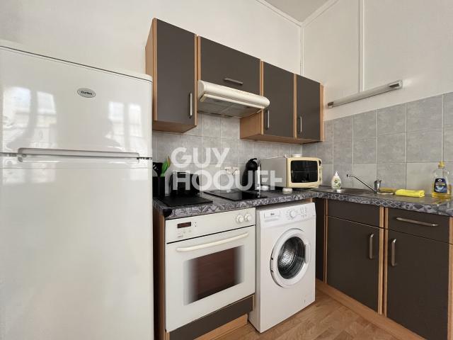 A LOUER APPARTEMENT T1 bis QUARTIER CHALET
