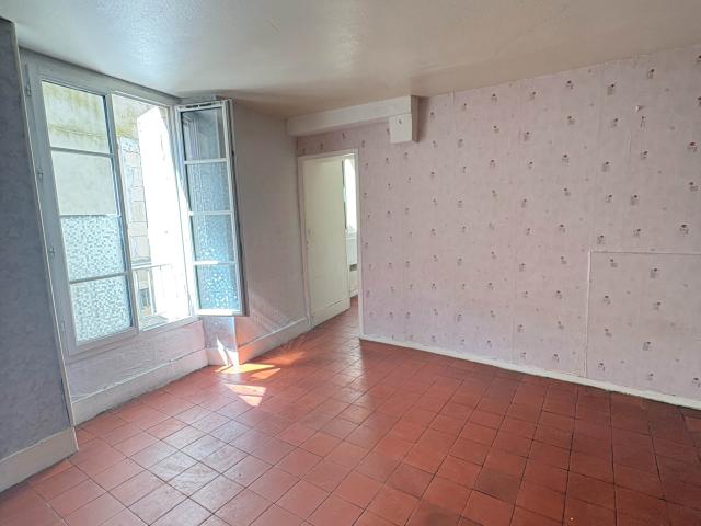 À louer – Appartement T1 de 25 m² au RDC à CLAMECY