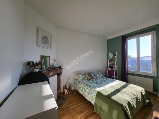 À louer: Appartement T2 meublé à Puteaux, dernier étage