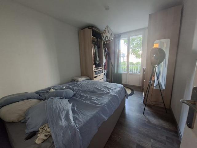 À LOUER APPARTEMENT T2 meublé de 50m² en rez de chaussée à LA RICHE • Réf. TNG LOC430 Location 37