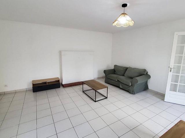 A LOUER Appartement T2 meublé de 55m² Rénové 2 pièces 1