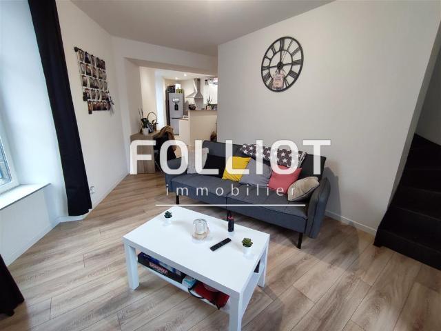 A louer: Appartement T2 à Fougères Réf. 2148CV