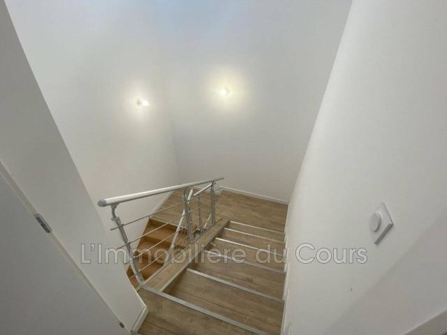 À louer appartement T2 bis/T3 en centre ville de Martigues Jon