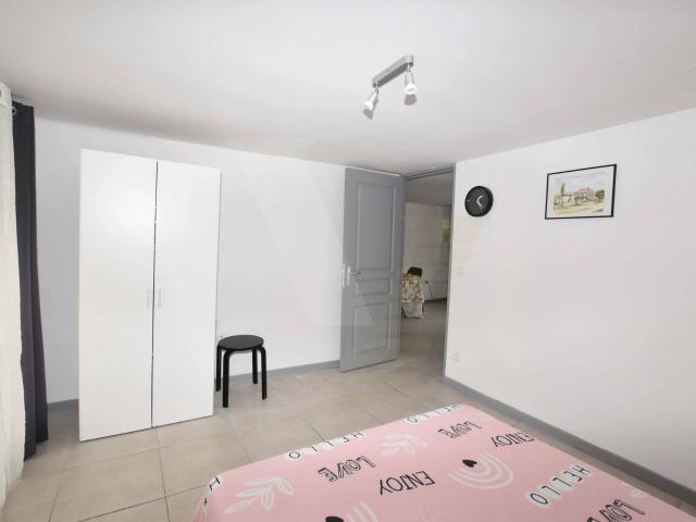 A LOUER, APPARTEMENT T2 COEUR DE VILLE