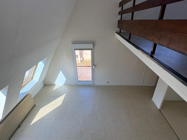 À louer – Appartement T2 de 65 m² au 3ème étage à CLAMECY