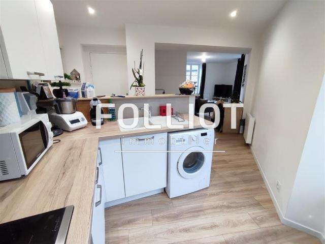 A louer: Appartement T2 � Foug�res R�f. 2148CV