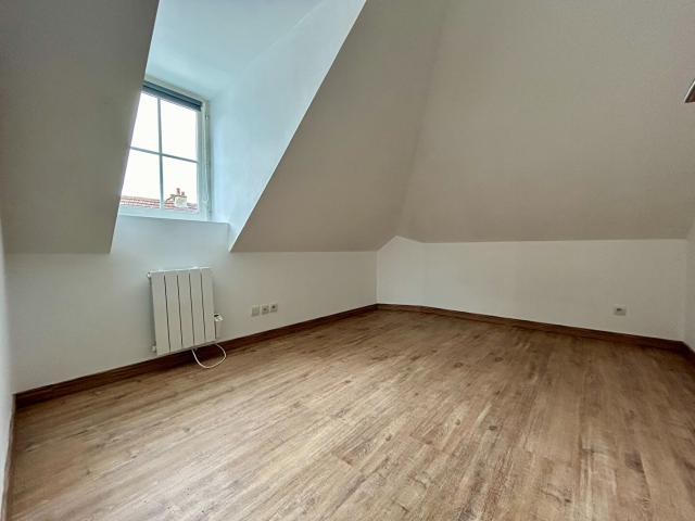 A louer appartement T2 prox IUT ELBEUF Réf LECA 11