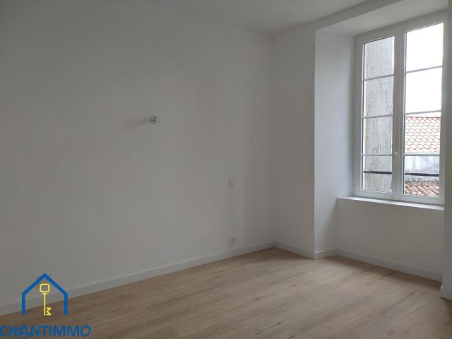 A louer appartement T2 refait à neuf