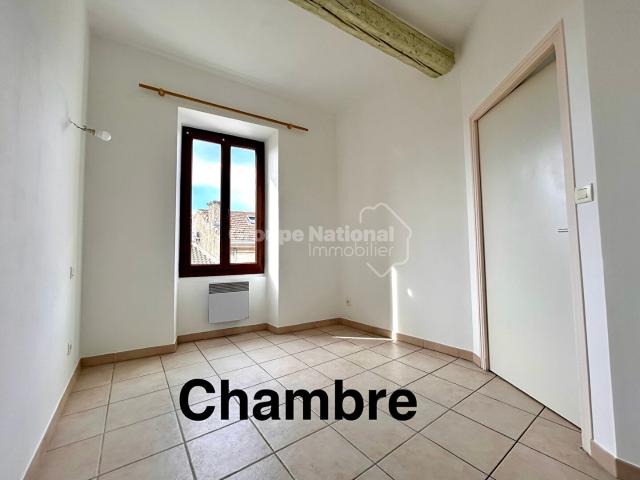 A LOUER Appartement T2 sur Chateauneuf Du Pape 43.60m2 sans extérieur