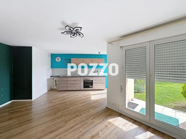 A LOUER: APPARTEMENT T2 45 M2 JARDIN PARKING FLEURY SUR ORNE