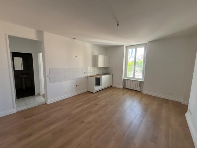 A LOUER APPARTEMENT T2 69190 SAINT FONS