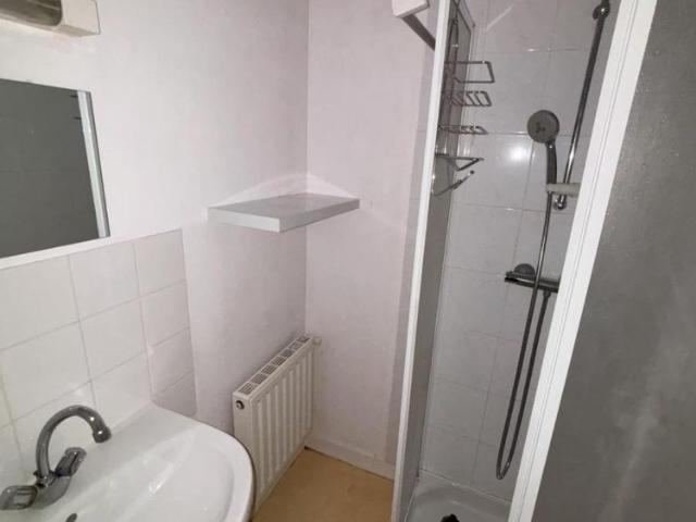 A LOUER APPARTEMENT T2