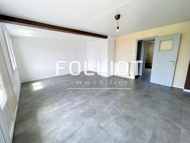 A LOUER: Appartement T3 avec garage Ref: 2570 AB CAIL