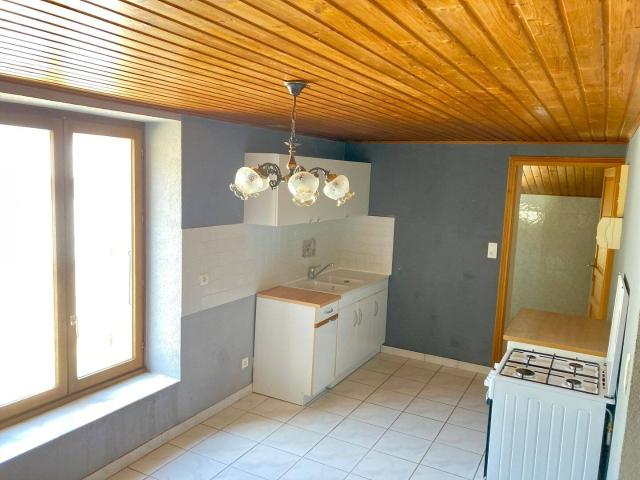 À louer – Appartement T3 de caractère à la campagne – Belleydoux 01