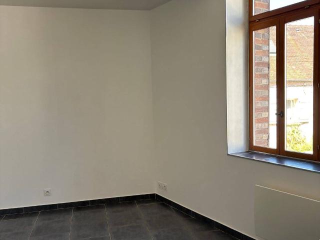A LOUER Appartement T3 de 67m2 avec 2 places de parking Saint Pierre lès Nemours