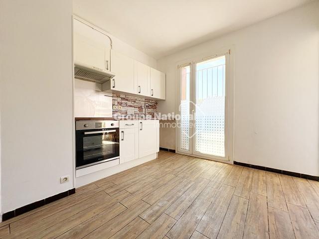 A Louer: Appartement T3 de 69 m2 lumineux avec balcon Proche centre ville