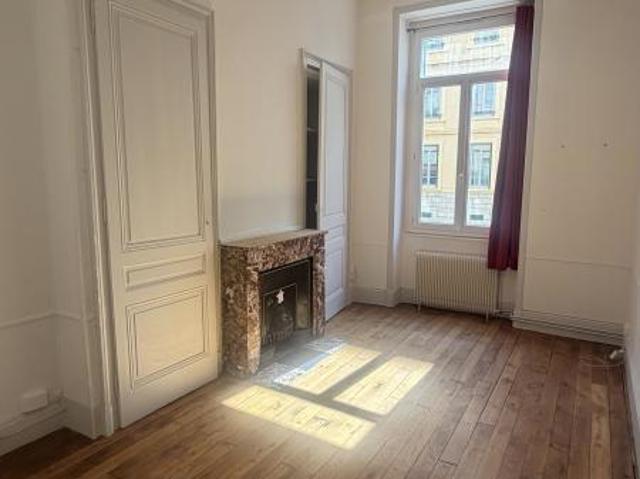 A LOUER Appartement T3 de 62 m² Rue Chevreul 69007