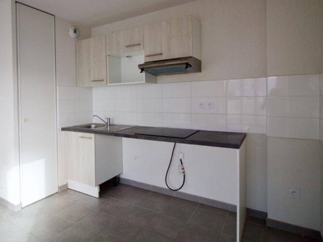 A LOUER APPARTEMENT T3 DE 63M2 AVEC PARKING ET BALCON TOULOUSE