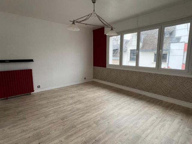 A Louer Appartement T3 2 chambres jardin