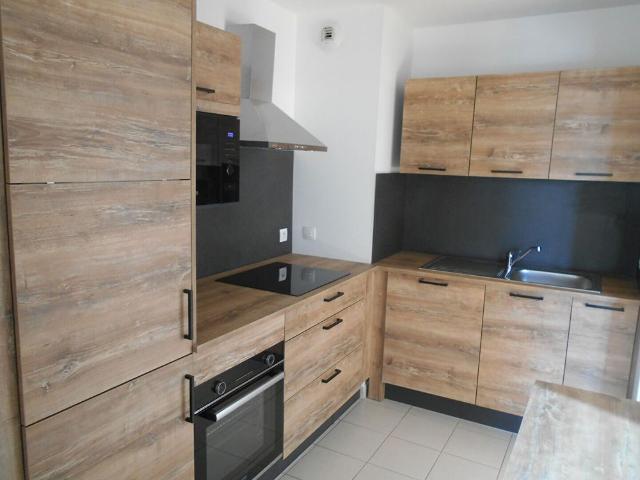A louer Appartement T3 74.07 m2 Bordeaux Belcier