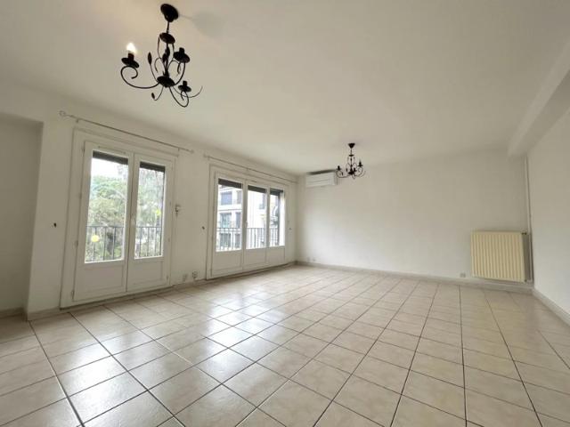 A LOUER Appartement T3 71m2 secteur Vertefeuille Moulin à