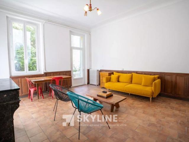 A louer appartement type 3meublé avec jardin bail étudiant