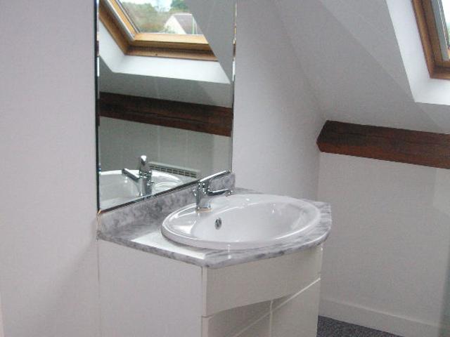 A louer appartement type F2 Chef du Pont 2e étage 50480