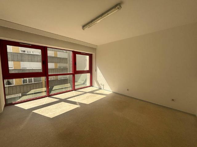 A louer Appartement type F2 avec Ascenseur