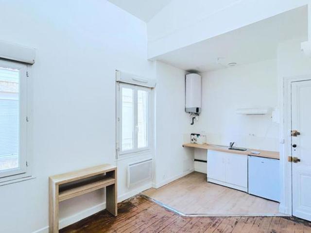 Appartement T3 en duplex à louer ? Bordeaux secteur Nansouty / Cours de l'Yser