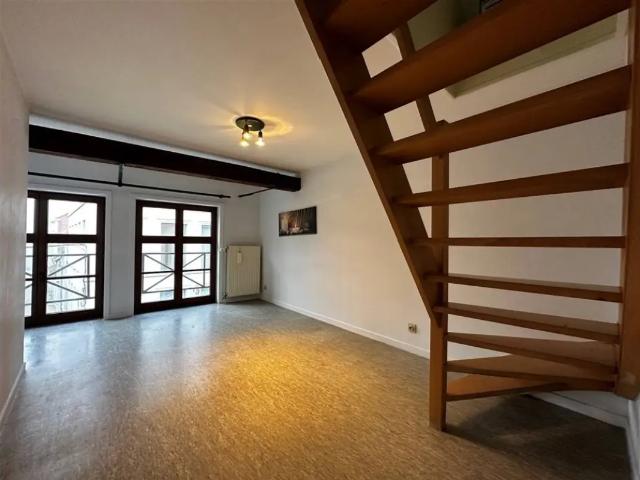 à louer Appartement Tournai Rue Barre Saint Brice