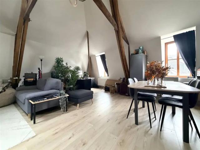 à louer Appartement Tournai Rue Royale