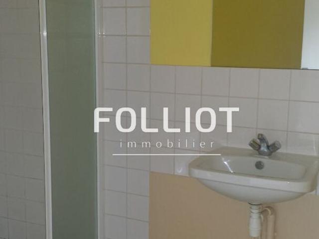 A LOUER Appartement 1 pi�ce 50000 Saint L� PROCHE FIM/IUT 25.51 m�