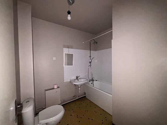 À louer / Appartement 1 pièce / 30 m² / Avenue Jean Jaurès / Résidence sécurisée
