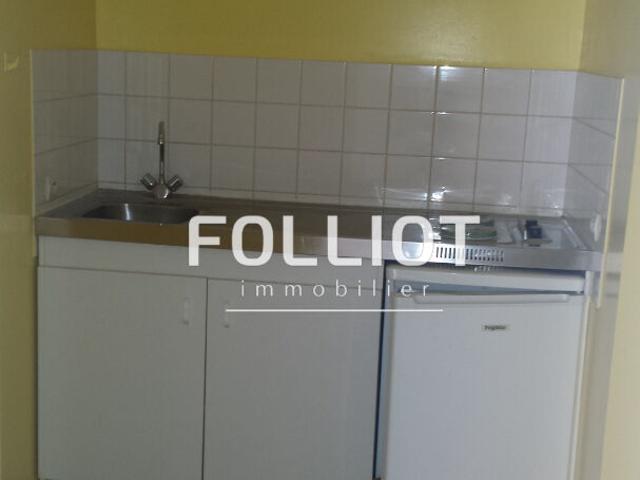 A LOUER Appartement 1 pièce 50000 Saint Lô PROCHE FIM/IUT 25.51 m²