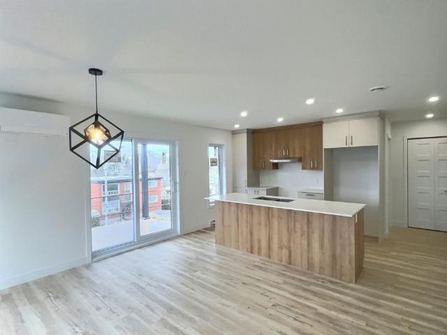 À louer / Appartement