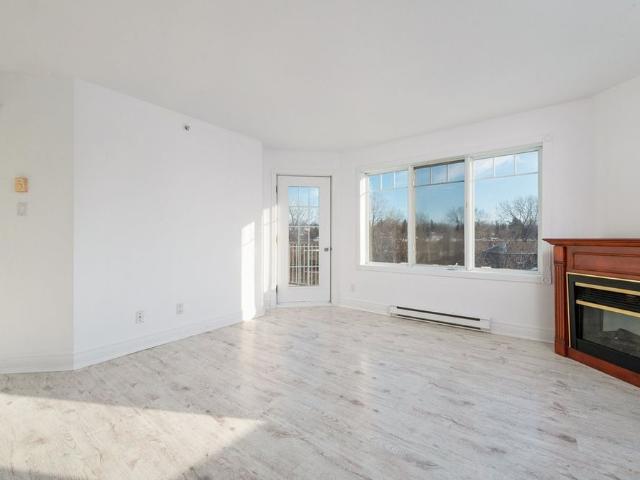 À louer / Appartement